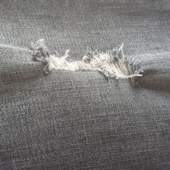 Level 99 Button Fly High-Waisted Faded Distressed Black Jeans Size 26 - Picture 7 of 10